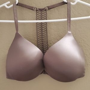 Victoria's Secret Ver Sexy Pushup Razorback Bra 34DD
